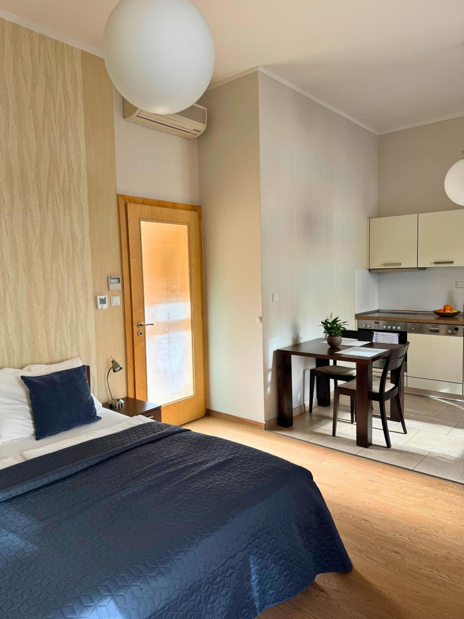 Aparthotel Rezidence Ostrovní Praga Habitación foto